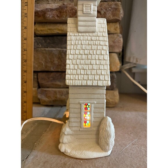 WHITE PORCELAIN CHURCH MUSIC BOX & LIGHT STAINED GLASS - Picture 9 of 9